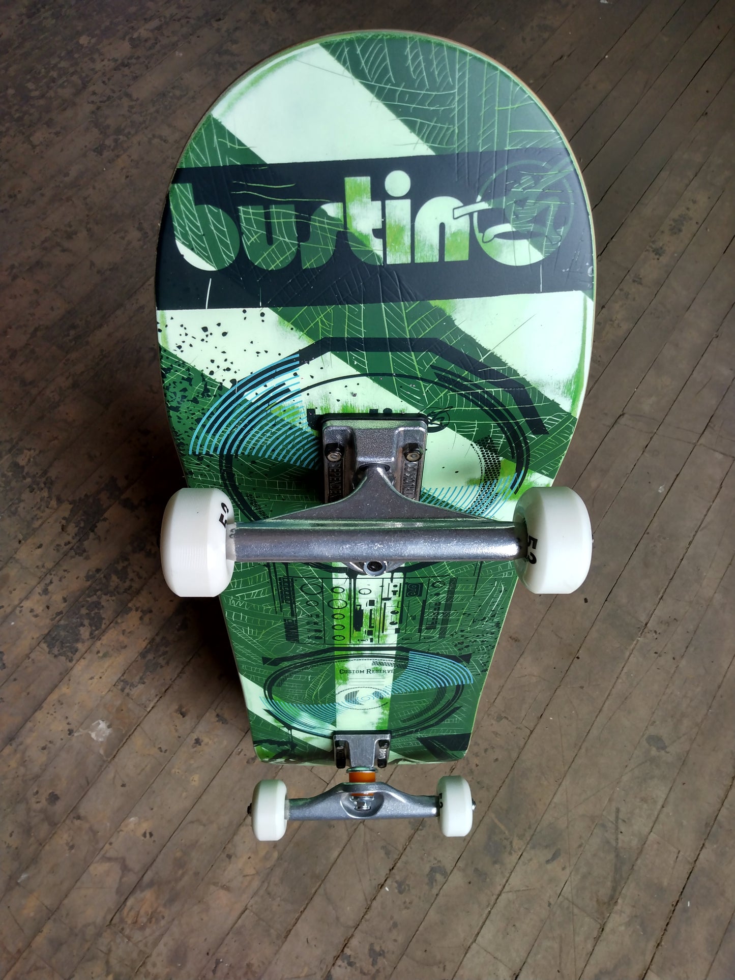 "Green Line" Bustin StreetFace